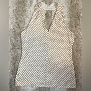 WHITE HOUSE BLACK MARKET Women's White/Beige Striped Tee MEDIUM.